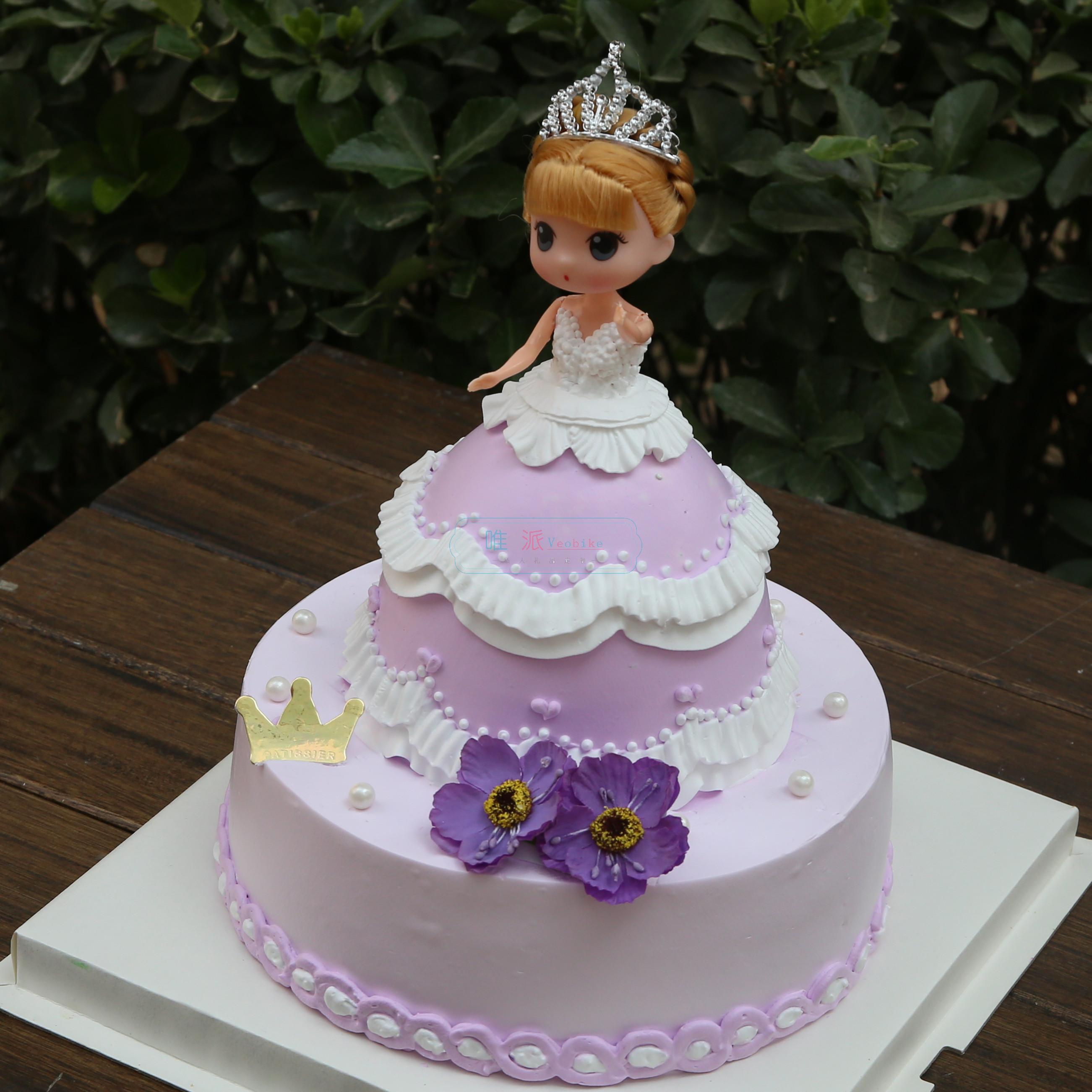 微笑的彩虹: 小公主的生日蛋糕～芭比娃娃蛋糕